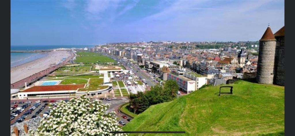 Le Petit Fute 112 Leilighet Biville-sur-Mer Eksteriør bilde